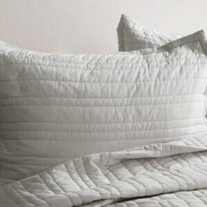 NWOT QUINCE 100% Organic Cotton Quilted Sham Set King Light Grey Retail $59 Q14
